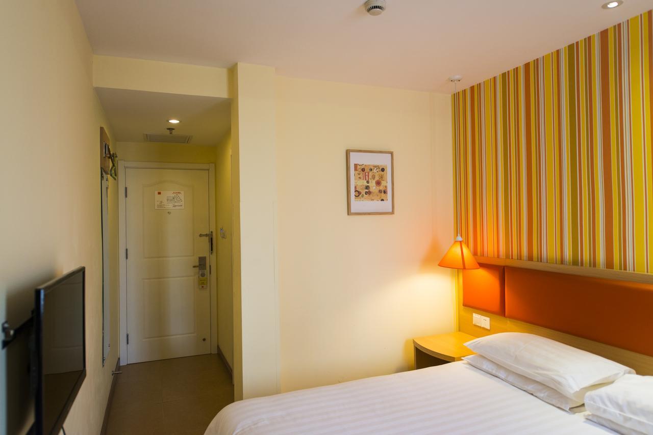 Home Inn Changchun Dajing Road Ouya Outlets ภายนอก รูปภาพ